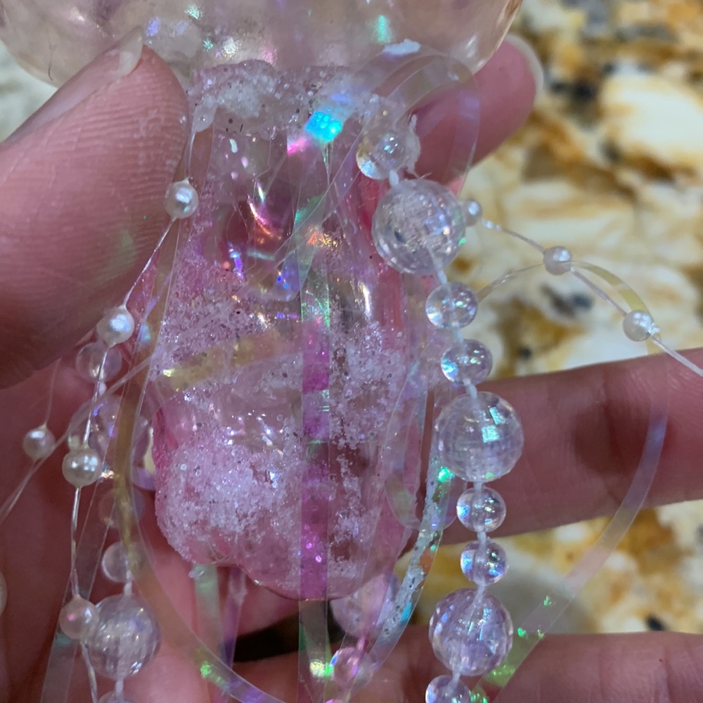Rare find. Pink iridescent jellyfish. Add to your terrarium! - Picture 5 of 6